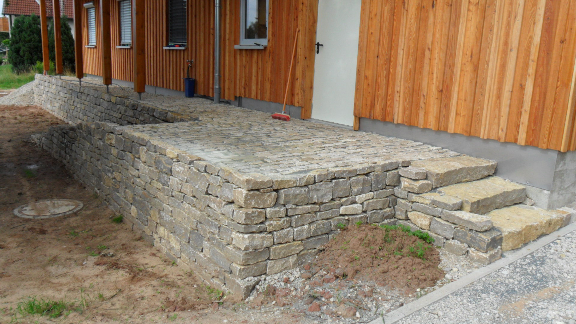 Gartenbau Bludau Treppen und Mauerwerksbau